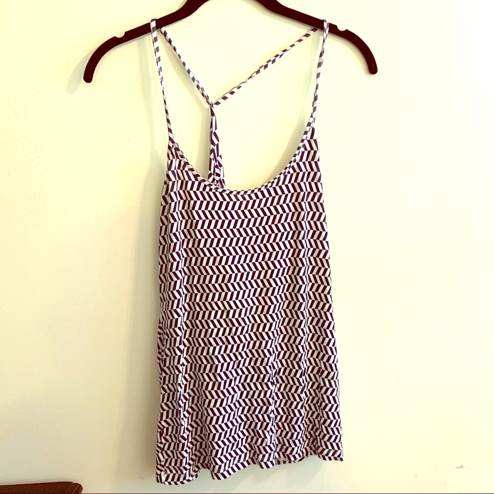 Black and white geometric tank top
